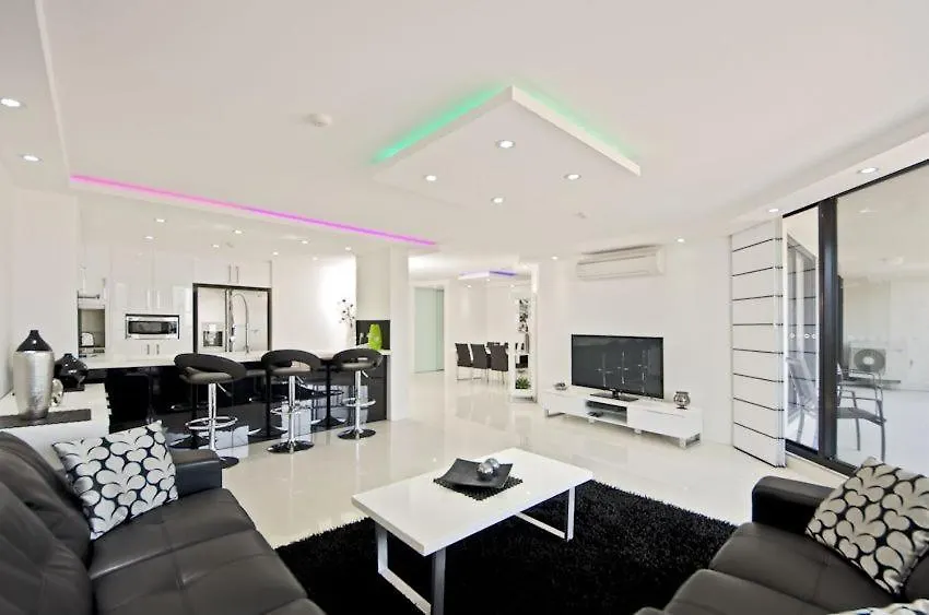 Aparthotel Genesis Apartments By Gold Coast Premium