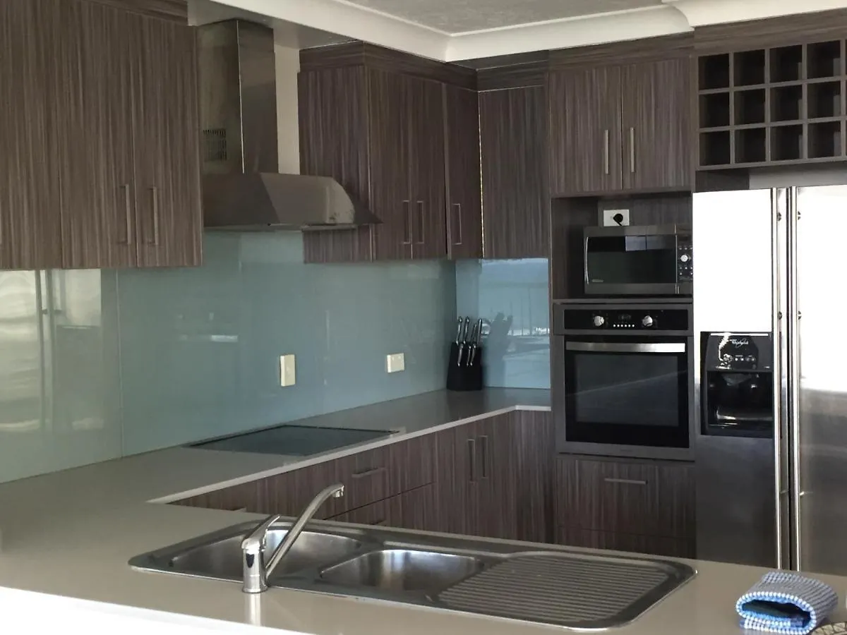 Genesis Apartments By Gold Coast Premium