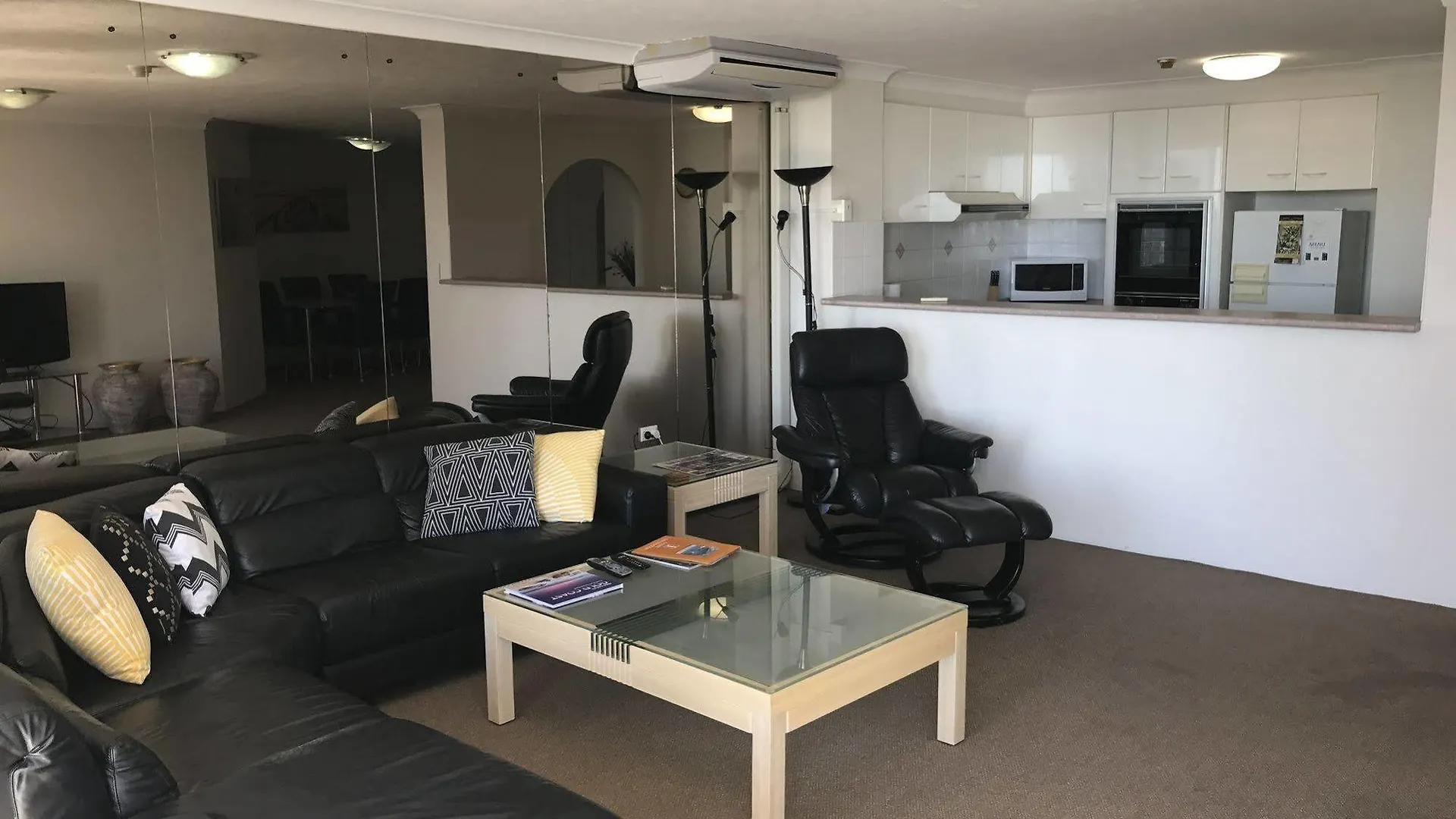 Genesis Apartments By Gold Coast Premium