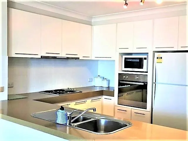 Genesis apartamentos Gold Coast Australia